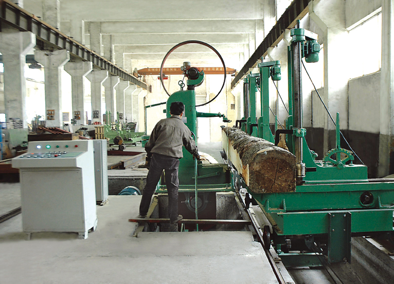 42 INCH/50 INCH Log Saw and Carriage Combination