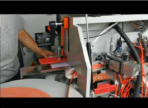 NO.1 COMPACT EDGE BANDING MACHINE